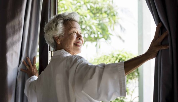 What are the pros and cons of open floor plans?